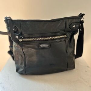Coach Black Leather Shoulder Bag